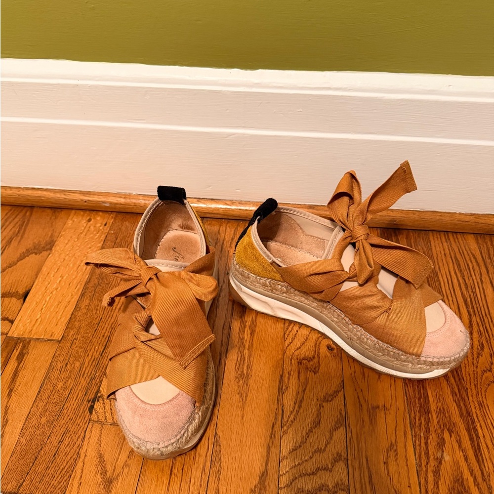 Free People Tan Espadrilles